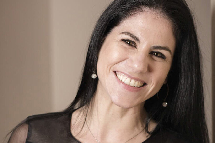 Del escenario a la empresa. El arte de liderar en la complejidad y manejar los egos y el divismo (experiencia de maestro entrerriano)