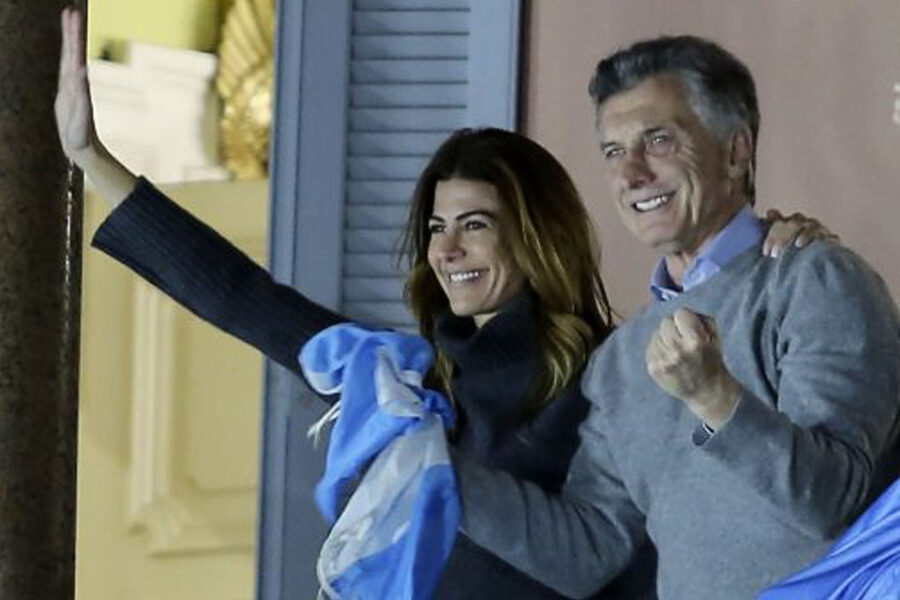 Macri comienza la pelea para entrar en el balotaje con 30 marchas y 30 anuncios (visita a Entre Ríos)