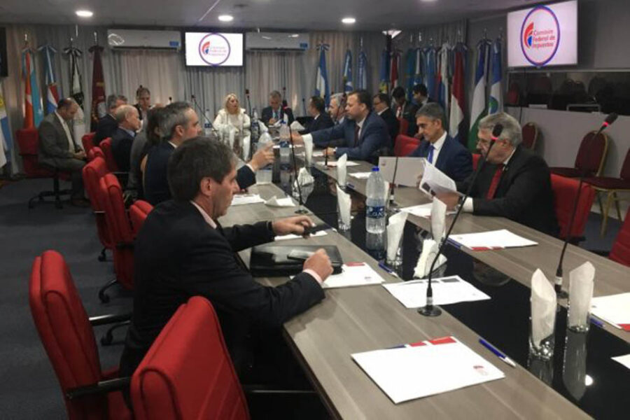 Coparticipación: siete provincias se suman a la embestida judicial contra Nación (Entre Ríos en el scrum)