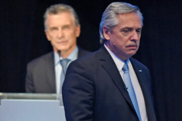 Alberto Fernández le respondió a Macri por el “dedito acusador”: “Que se dedique a gobernar” (gobernador de Entre Ríos en cena post debate)