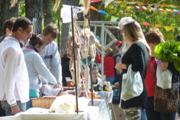 Feria Periurbana para el Día de la Madre