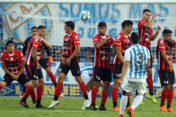Un golazo y alta eficacia: Atlético Tucumán le ganó a Patronato y lleva tres victorias seguidas (derrota del equipo entrerriano)
