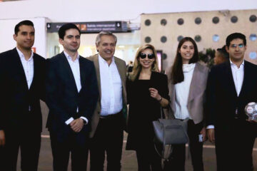 Revuelo por la cartera de 2.000 dólares de la pareja de Alberto