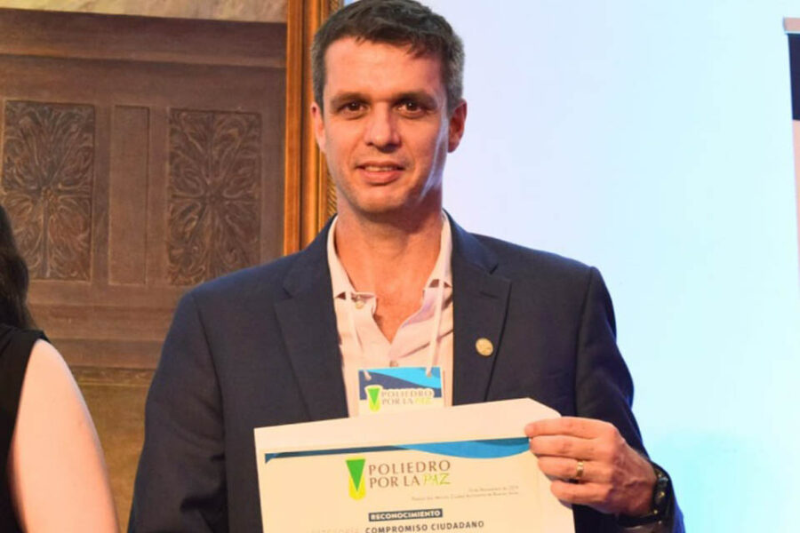 Reconocimiento de la Iglesia a Cresto