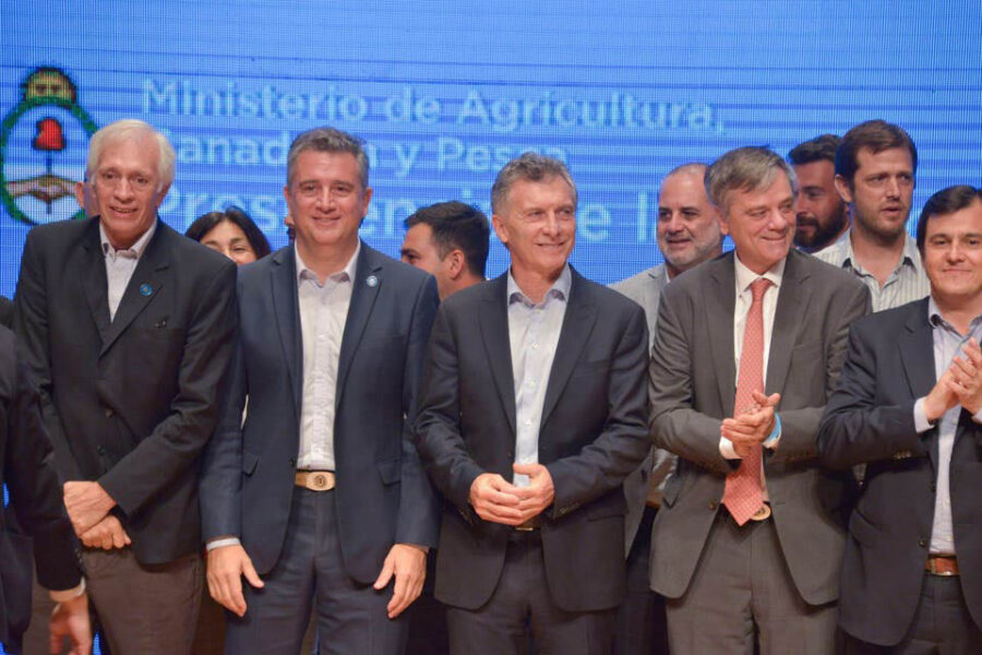 Macri pidió que se cuide el “legado” de su Gobierno para el campo (exposición del entrerriano Etchevehere)