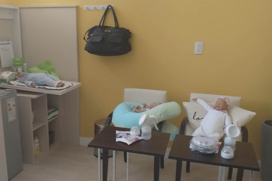 El Iapser abrió una sala de lactancia para las empleadas que son madres