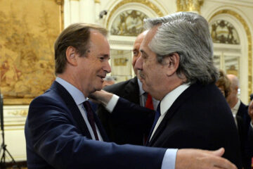 Industriales y empresarios contra el acuerdo Bordet-Alberto