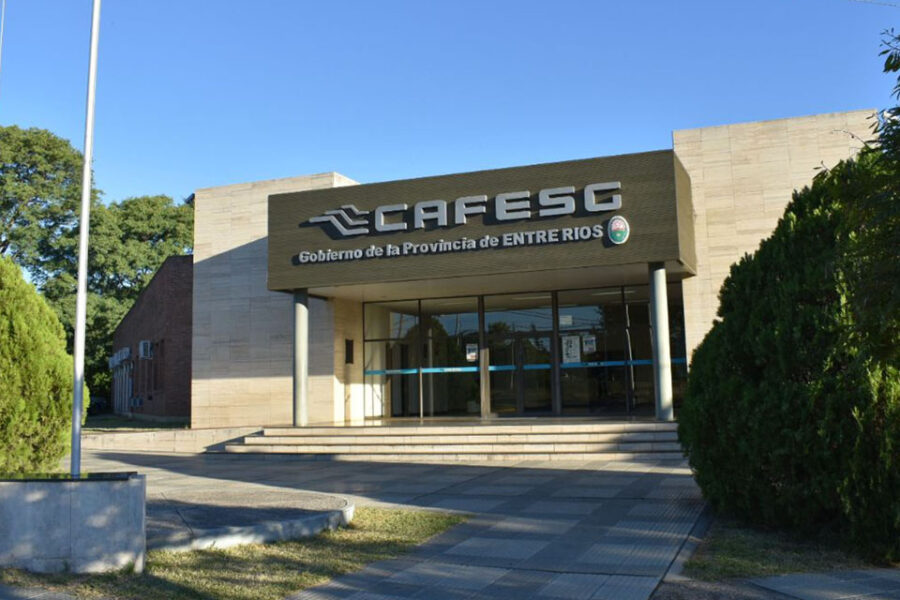 Bordet pone a un ministro en la Cafesg