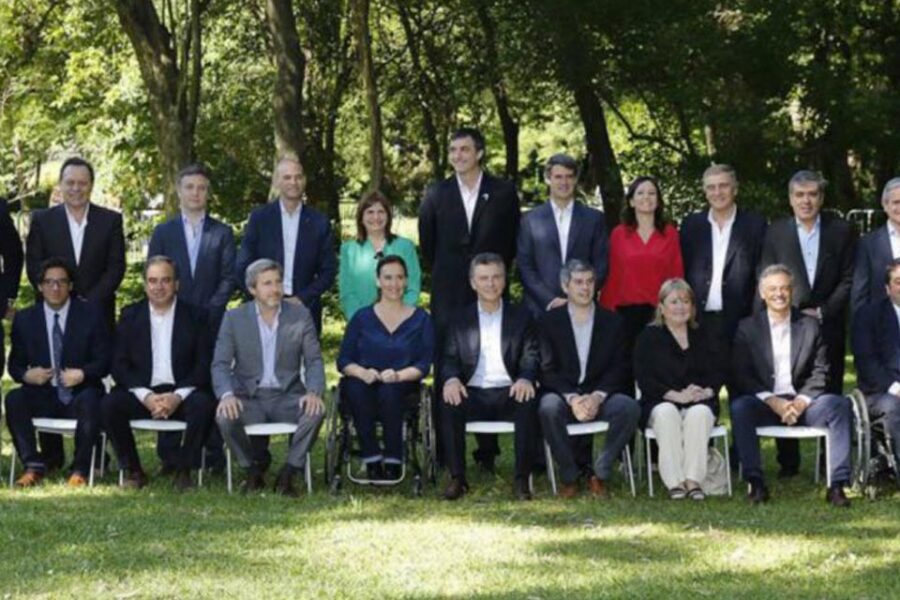 Cuántos viajes hicieron al exterior y cuánto gastaron en viáticos los ministros de Macri (gastos del entrerriano Etchevehere)