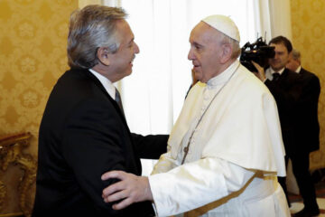El Papa y Alberto Fernández se reunieron en el Vaticano