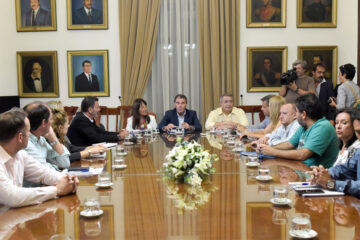 Gobierno negó reformas en el 82% móvil y también en la edad