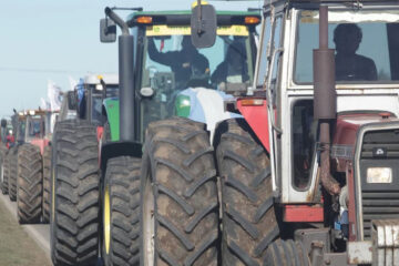 El gobierno entrerriano convocó a productores tras el tractorazo en la ruta 12
