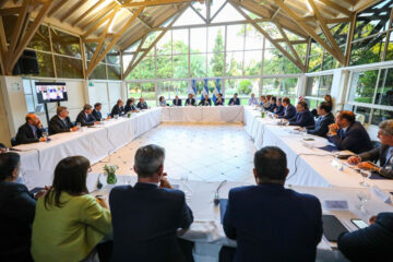 Gobernadores apoyaron la extensión de la cuarentena: “Hay que salvar la mayor cantidad de vidas posibles” (dichos del entrerriano Bordet)