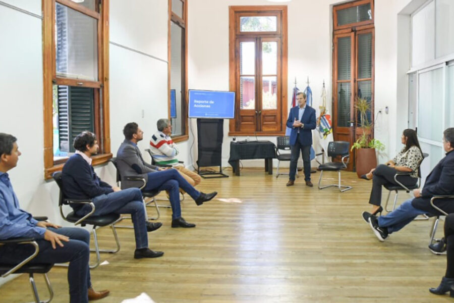 Bahl convocó a legisladores oficialistas