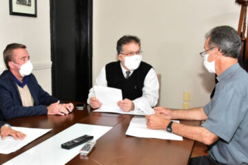 Municipio y Gruta de Lourdes impulsan convenio de asistencia alimentaria