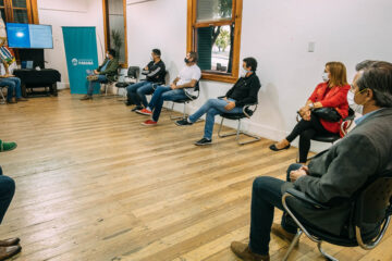 Bahl presentó a vecinos de calle Gálvez el proyecto ejecutivo de la sistematización del arroyo Antoñico