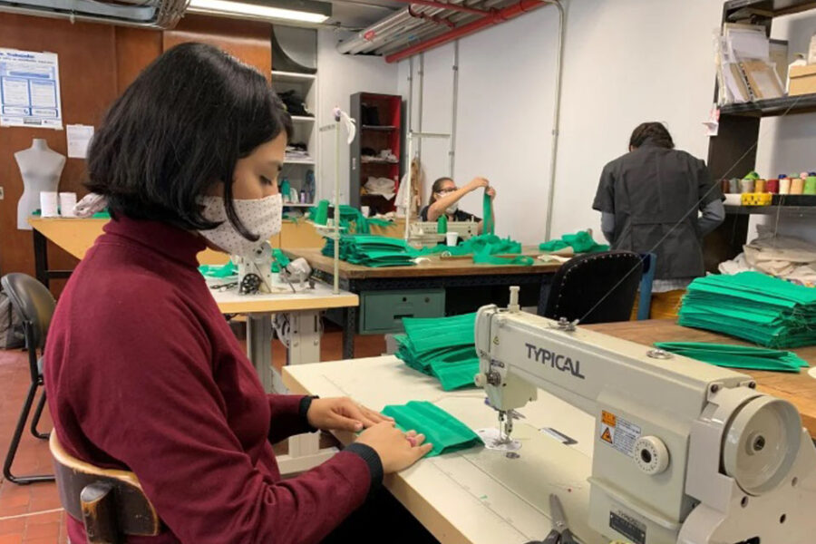 Barbijos, combis y control de temperatura: el debut de “nueva cuarentena” en las industrias (mención a fábrica en Entre Ríos)