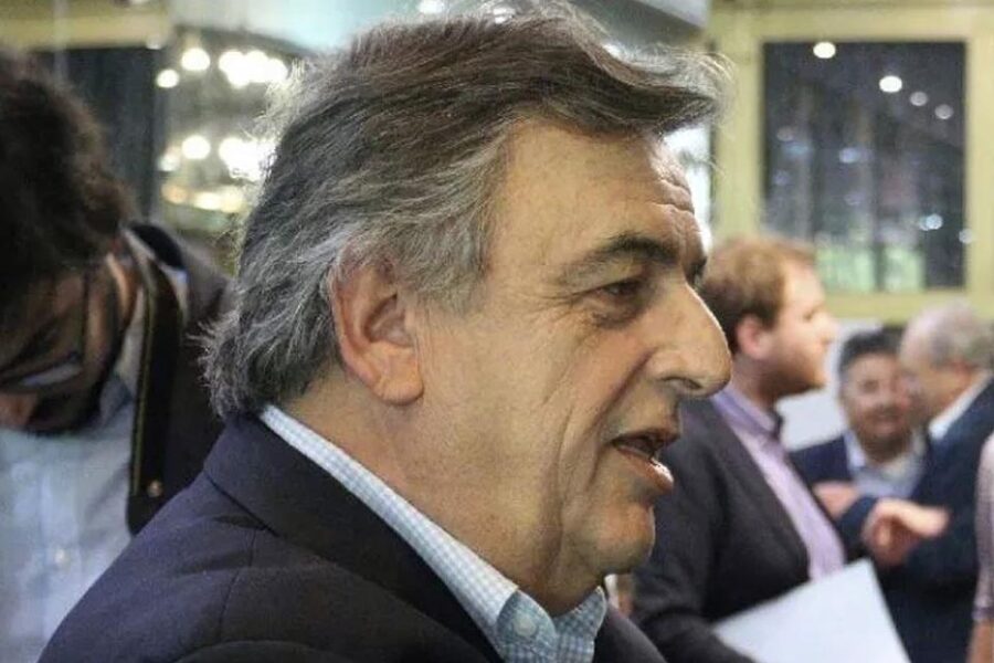 La oposición acusó a Alberto de querer cerrar el Congreso y gobernar por decreto (críticas entrerrianas)