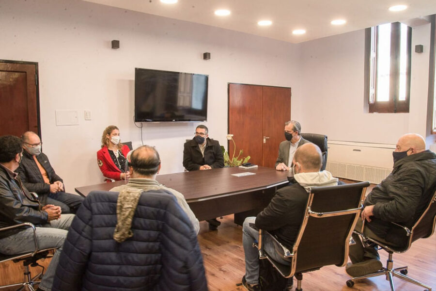 Se extenderá horario de los comercios