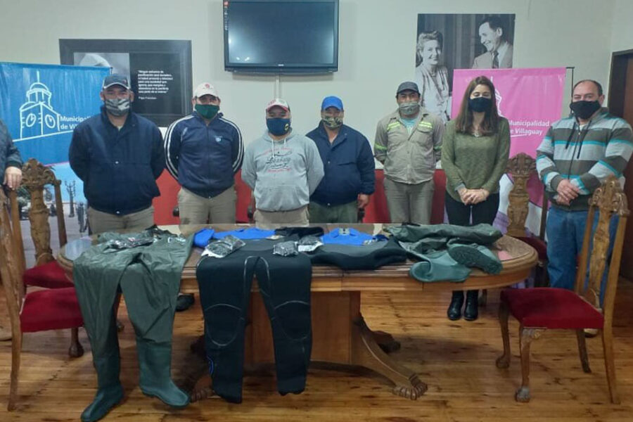 Aportan equipamiento de protección a cuadrillas de obras sanitarias