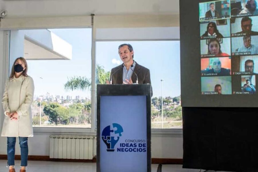 Bahl presentó el Concurso de Ideas de Negocios