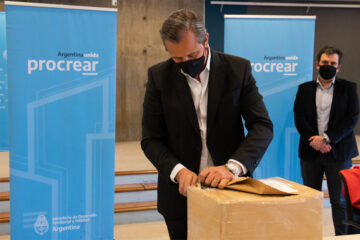 Apertura de sobres para planta de tratamiento de líquidos cloacales