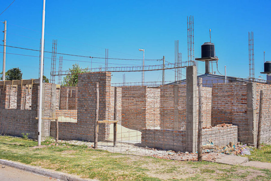Centro de Salud en Barrio 120 viviendas