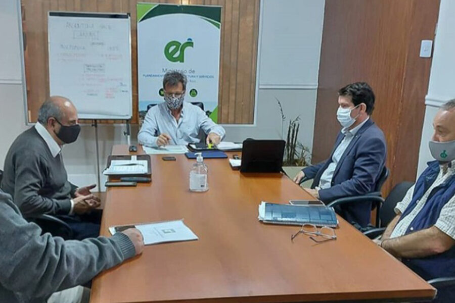 Avanza la gestión de obras de infraestructura para Santa Elena