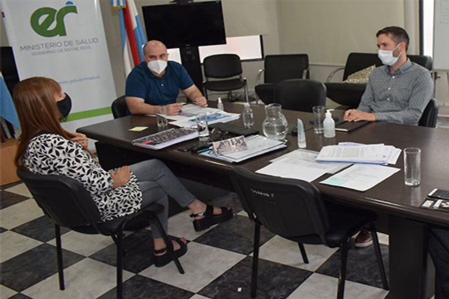 Vacunadores en las escuelas