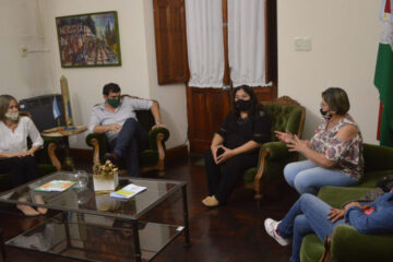 Encuentro con cooperativa de cuidadores domiciliarios