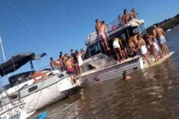 Hicieron una fiesta clandestina en un yate y tuvieron que rescatarlos porque el barco se hundió (frente a Paraná)
