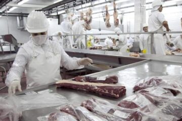 Trabajadores de la carne declararon el “estado de alerta y movilización” (entidad entrerriana)
