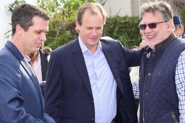 Cuatro cambios en el gabinete en un mes