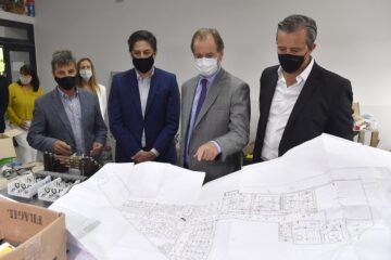 Pulen regreso a aulas, con apuesta a obligatoriedad y foco en gremios (Trotta en Paraná)