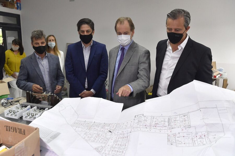 Pulen regreso a aulas, con apuesta a obligatoriedad y foco en gremios (Trotta en Paraná)