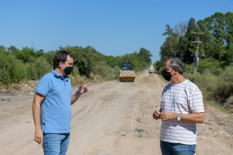 Reconstruyen un tramo de calle Churruarín