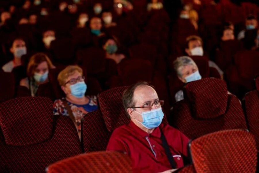 Vuelta de los cines en la Ciudad: esperan la aprobación del protocolo para reabrir salas (mención a Entre Ríos)