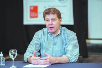 Tierra del Fuego mejora oferta y analiza vía judicial para voltear garantía (detalles del acuerdo de Entre Ríos)