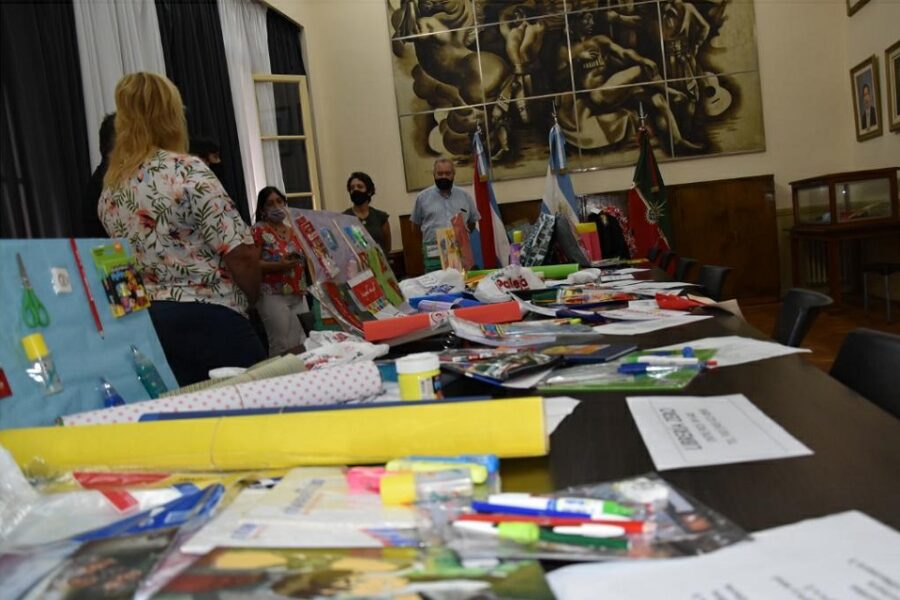 Canasta Escolar 2021: Acuerdo entre Municipio y Comercios