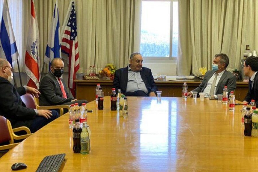 Israel evalúa producir en Argentina su vacuna contra el Covid-19 (lo confirmó el embajador)