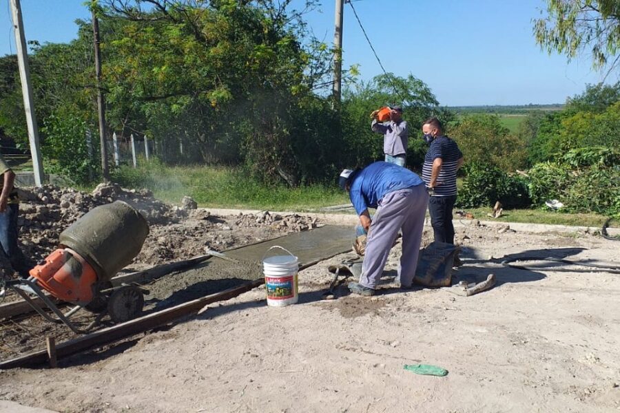 Construyen desagües pluviales con fondos propios