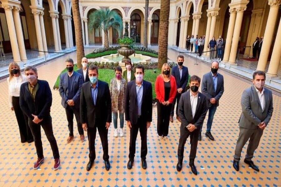 El gobierno propuso postergar las PASO