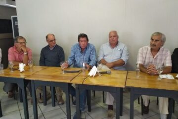 Peronistas suman para Frigerio si cambia el nombre del partido