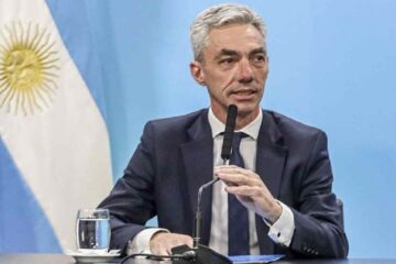 Entrerrianos despiden al ministro Mario Meoni