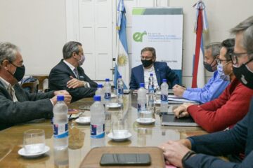 Bahl gestiona financiamiento para seguir invirtiendo en el Parque Industrial