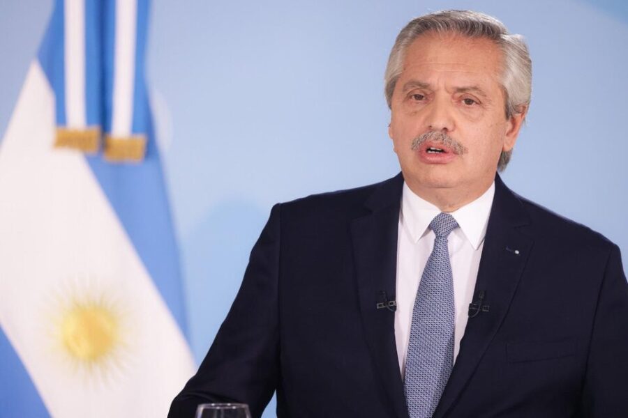 El Presidente anunció un confinamiento estricto por 9 días