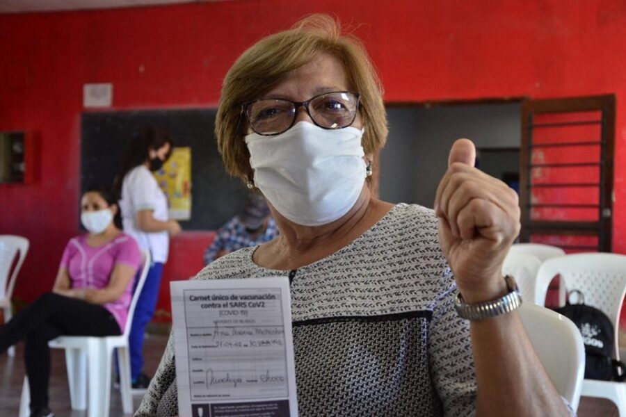 Vacunas: ya se distribuyen 804.000 dosis de AstraZeneca (vacunas para Entre Ríos)