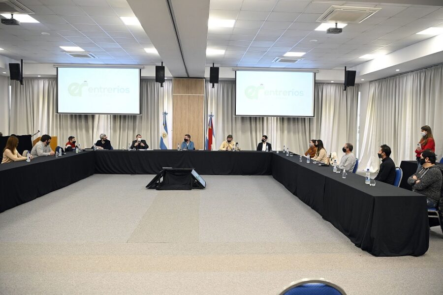 La provincia trabaja con referentes del sector de gimnasios y eventos la modalidad de ayuda