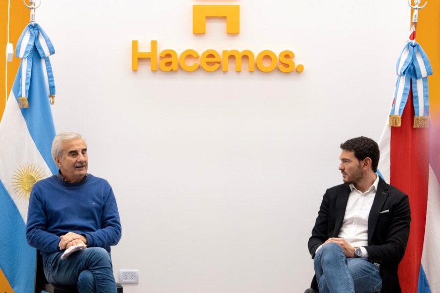 Gainza habla con Moine