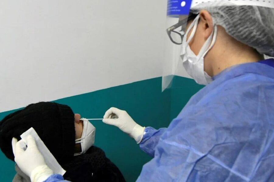 Coronavirus en Argentina: confirman 18.389 nuevos casos y otras 576 muertes en las últimas 24 horas (datos de Entre Ríos)